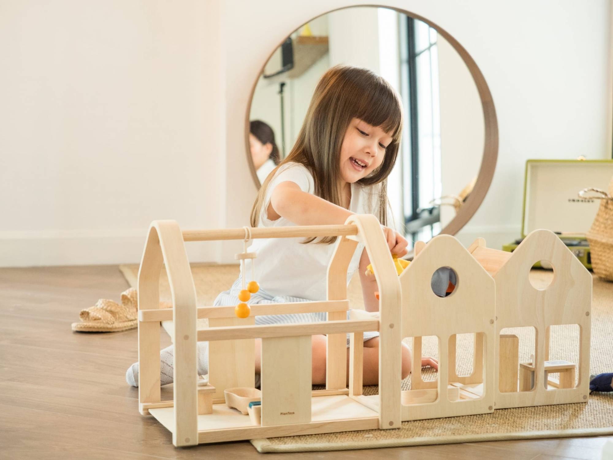 Plantoys Slide N Go Dollhouse